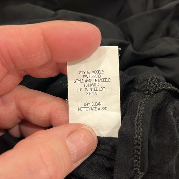 EUC Simple black midi length fully lined sleeveless dress from Helmut Lang - Picture 13 of 13